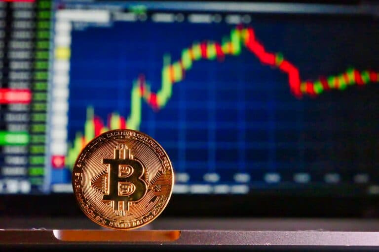 Altcoin Price Predictions: What to Expect in the Coming Year