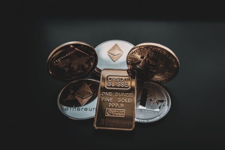 Top DeFi Altcoins Revolutionizing the Cryptocurrency Landscape in 2025