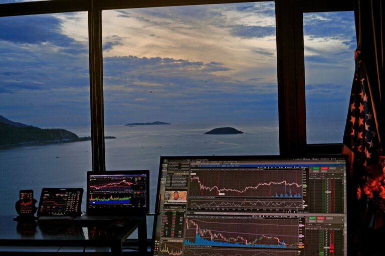 stock-market-6695482_1280